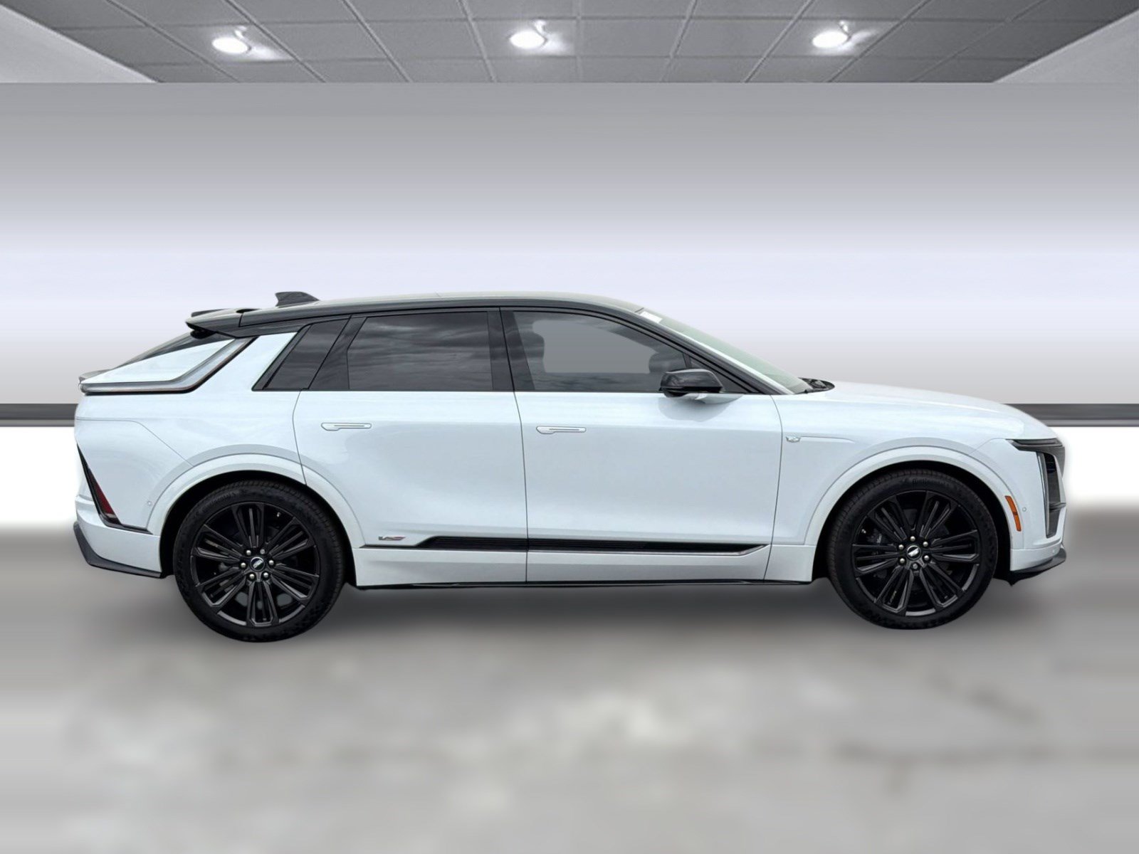 New 2026 Cadillac Lyriq V AWD/4WD image 7