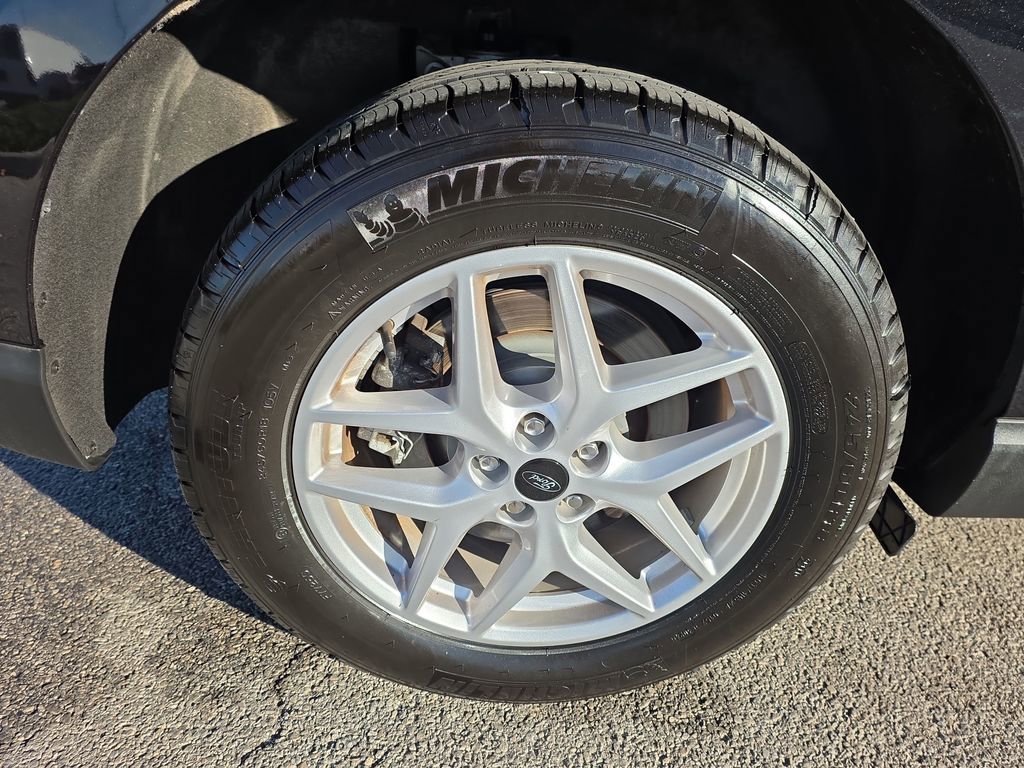 Used 2023 Ford Edge SEL w/ Convenience Package image 12