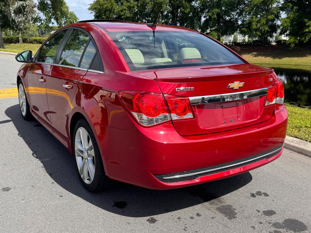 Used 2011 Chevrolet Cruze LTZ w/ RS Package FWD image 12