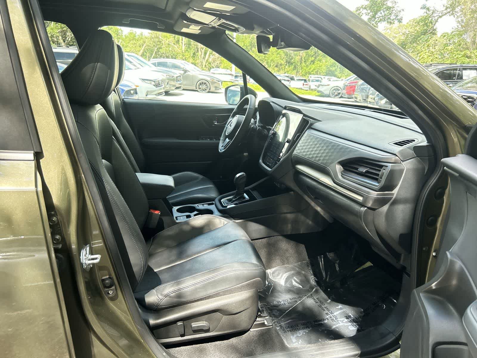 Used 2025 Subaru Forester Limited AWD/4WD image 14
