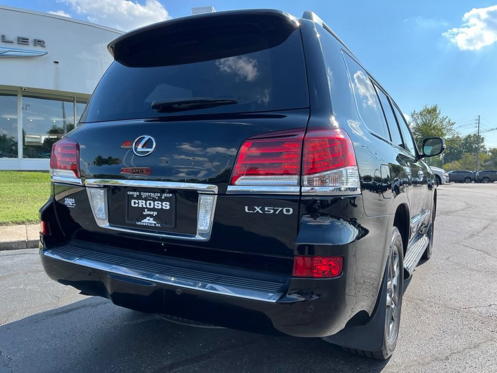Used 2014 Lexus LX 570 4WD w/ Luxury Package image 49