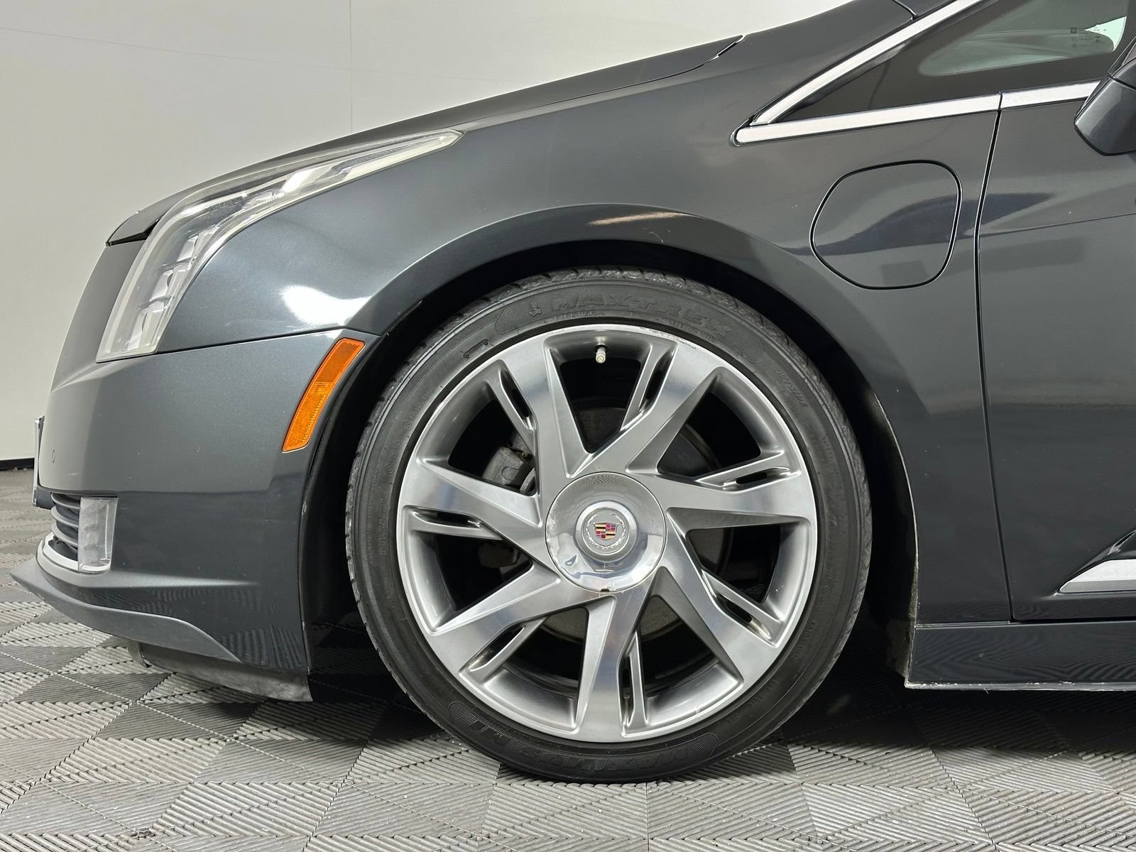 Used 2014 Cadillac ELR w/ Luxury Package FWD image 9