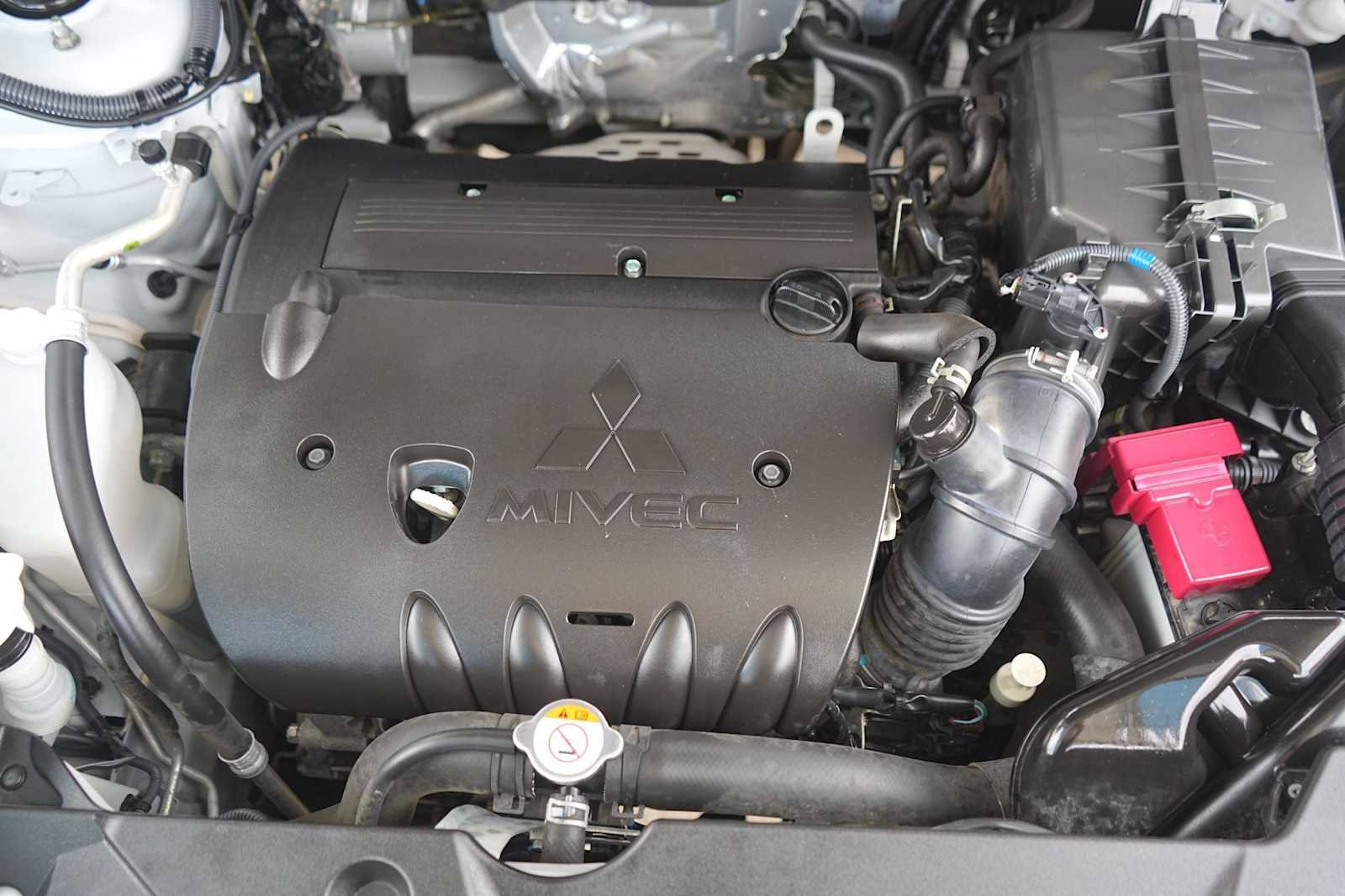 Used 2022 Mitsubishi Outlander Sport ES FWD image 9
