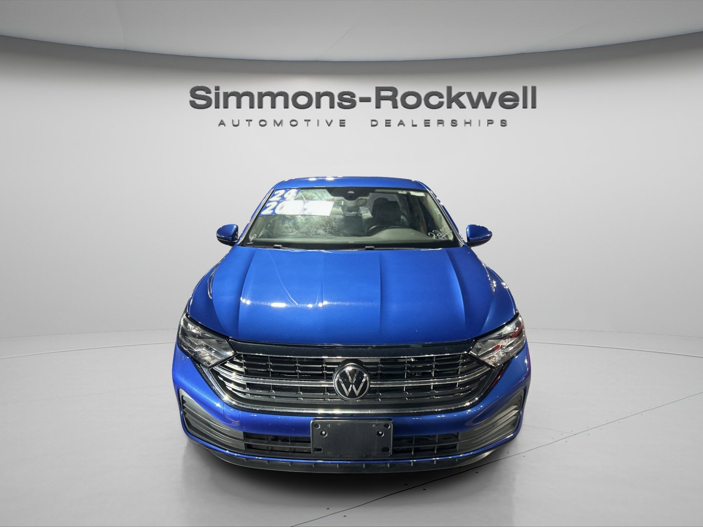 Used 2024 Volkswagen Jetta SE image 1