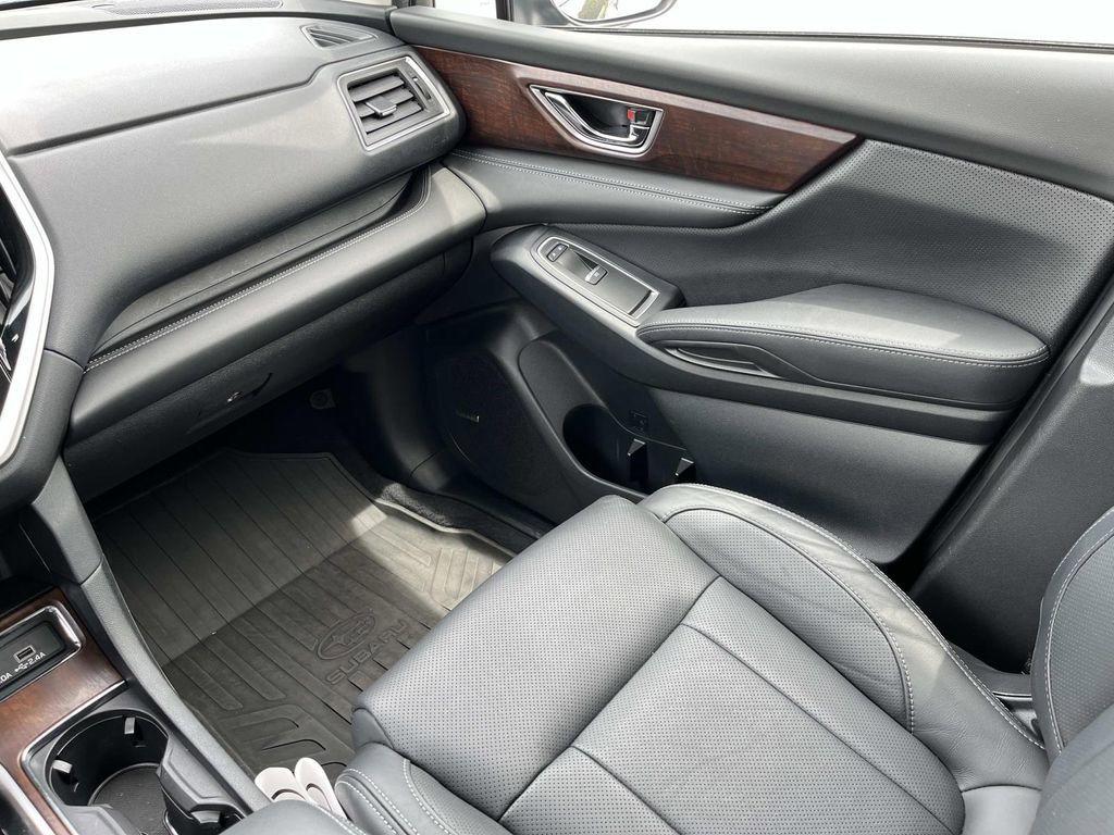 Certified 2023 Subaru Ascent Touring AWD/4WD image 13