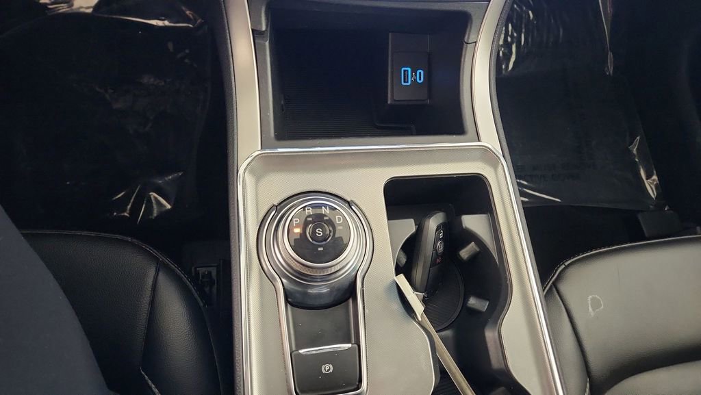 Used 2022 Ford Edge SEL AWD/4WD image 25