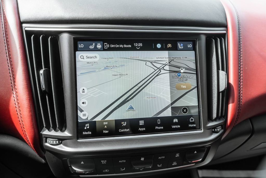 Used 2022 Maserati Levante GT image 21