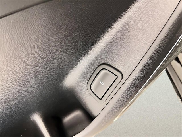 Certified 2025 Buick Enclave Sport Touring image 19