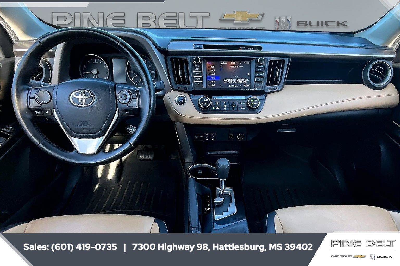 Used 2018 Toyota RAV4 Limited FWD image 13