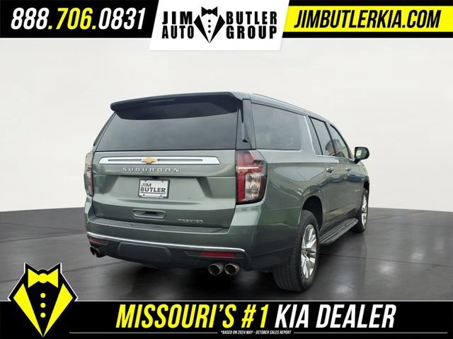 Used 2023 Chevrolet Suburban Premier AWD/4WD image 28