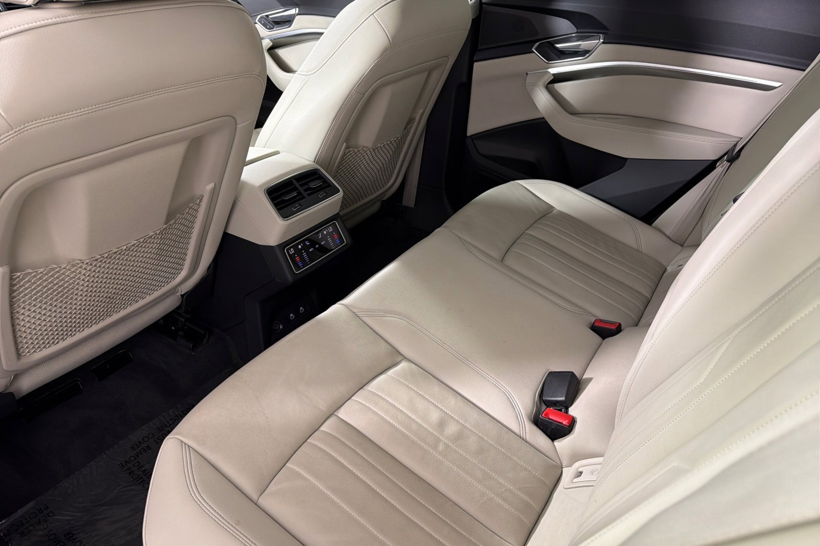 Certified 2023 Audi e-tron Premium w/ Convenience Plus Package image 10