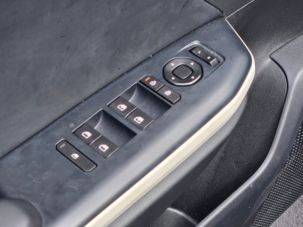Used 2025 Kia K4 GT-Line FWD image 20