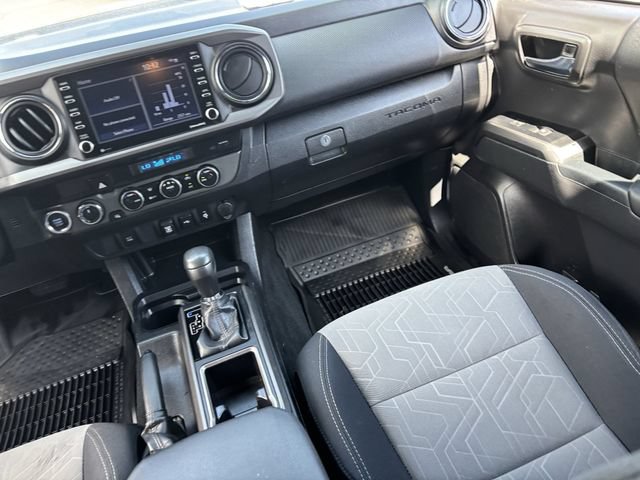 Used 2023 Toyota Tacoma TRD Off-Road AWD/4WD image 16