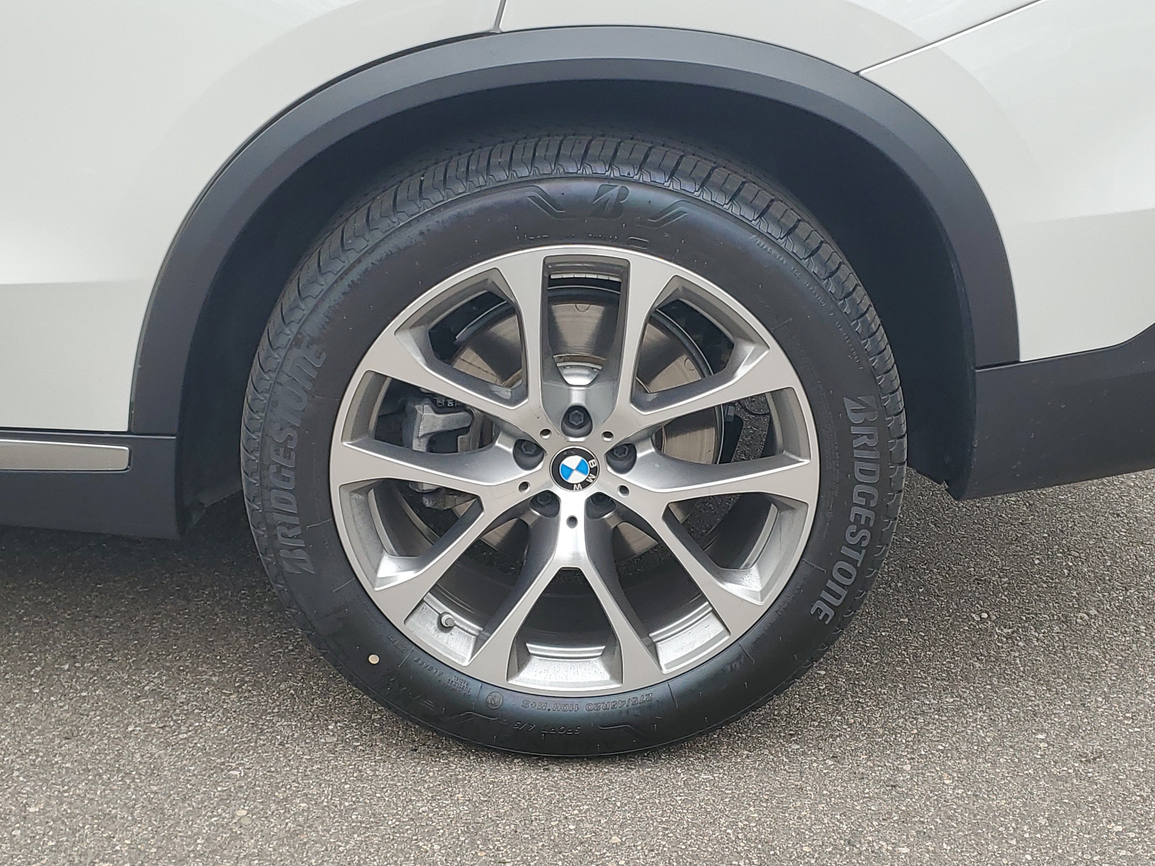 Certified 2024 BMW X5 xDrive40i w/ Premium Package AWD/4WD image 28