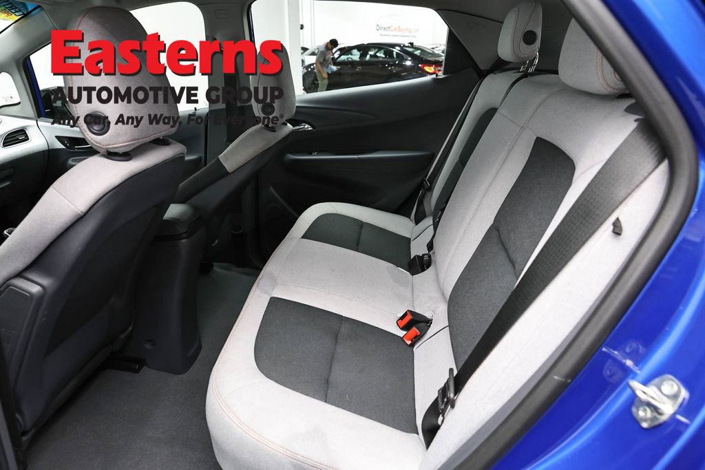 Used 2020 Chevrolet Bolt LT FWD image 21