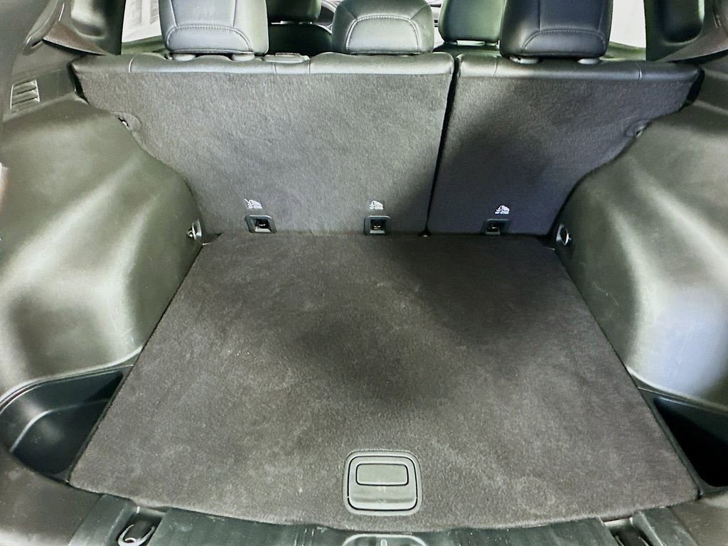 Certified 2024 Jeep Compass Latitude image 35