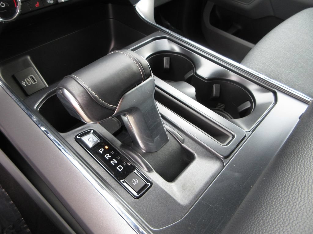 Certified 2025 Ford F150 Lightning XLT AWD/4WD image 19