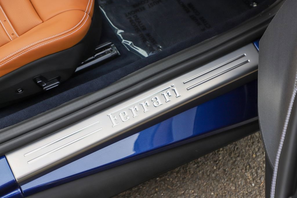 Certified 2023 Ferrari Portofino M image 37