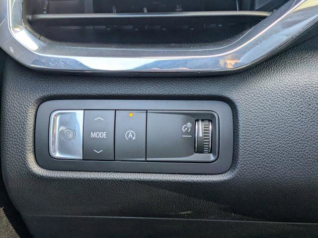 Used 2025 GMC Acadia Elevation image 29