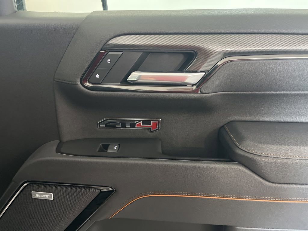 Used 2025 GMC Sierra 1500 AT4 image 59