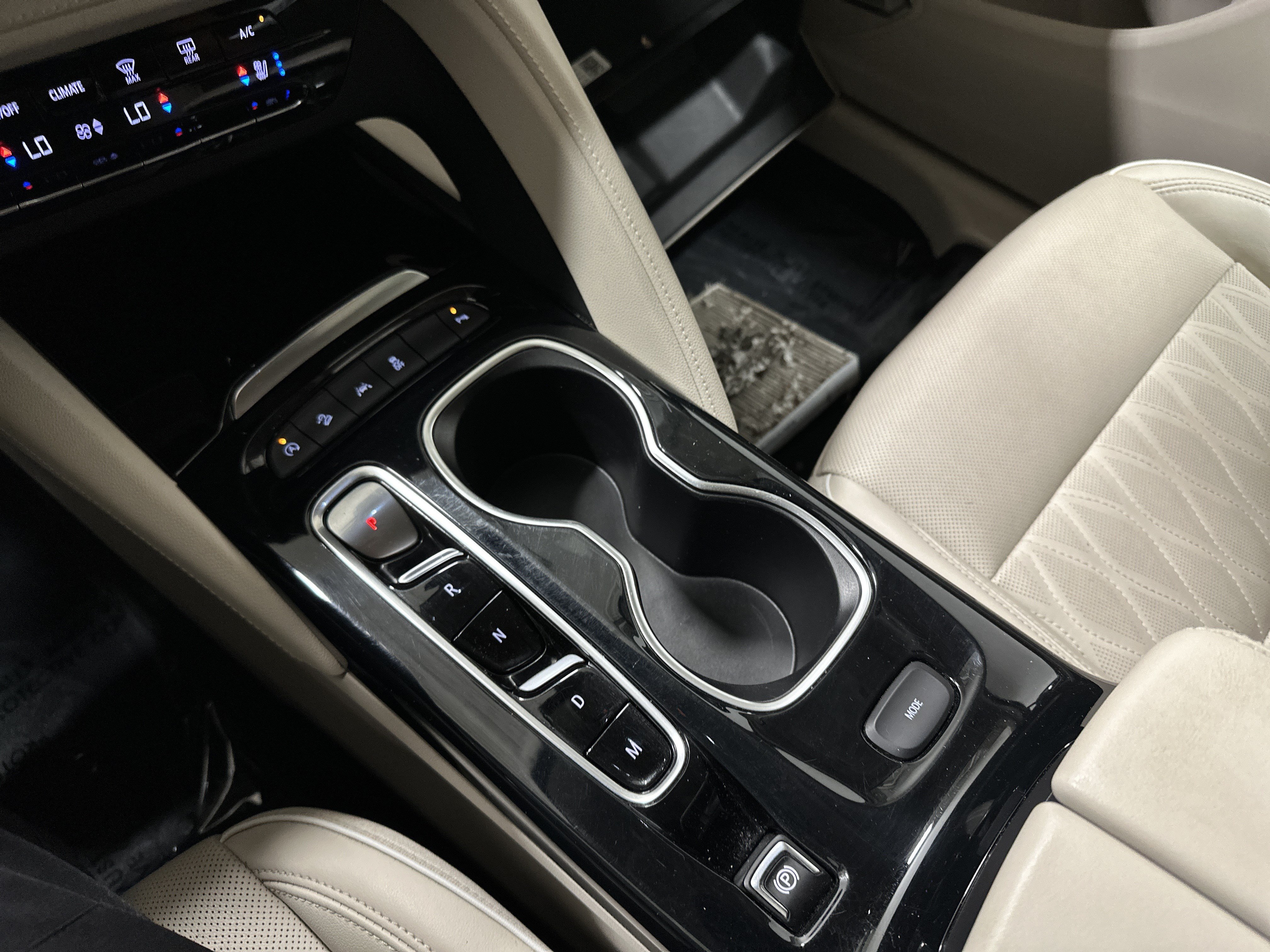 Used 2021 Buick Envision Avenir AWD/4WD image 26