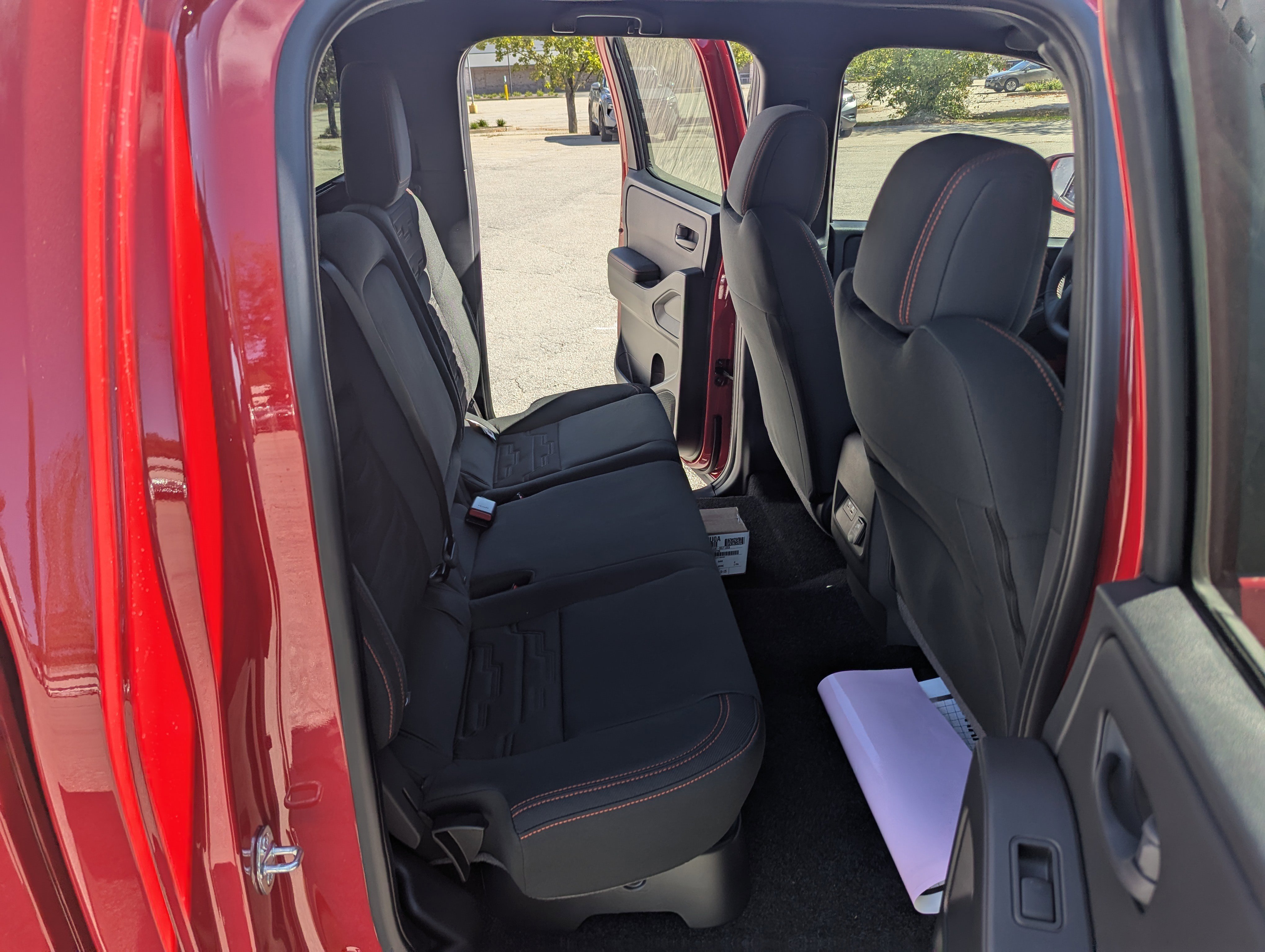 New 2026 Nissan Frontier PRO-4X w/ Pro-4x Convenience Package image 16