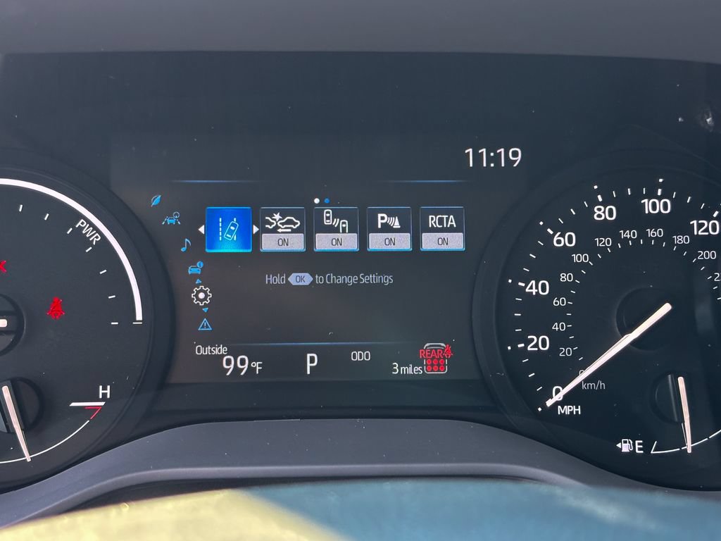 New 2026 Toyota Sienna XLE FWD image 23