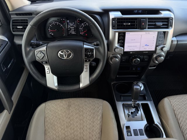 Used 2023 Toyota 4Runner SR5 AWD/4WD image 11