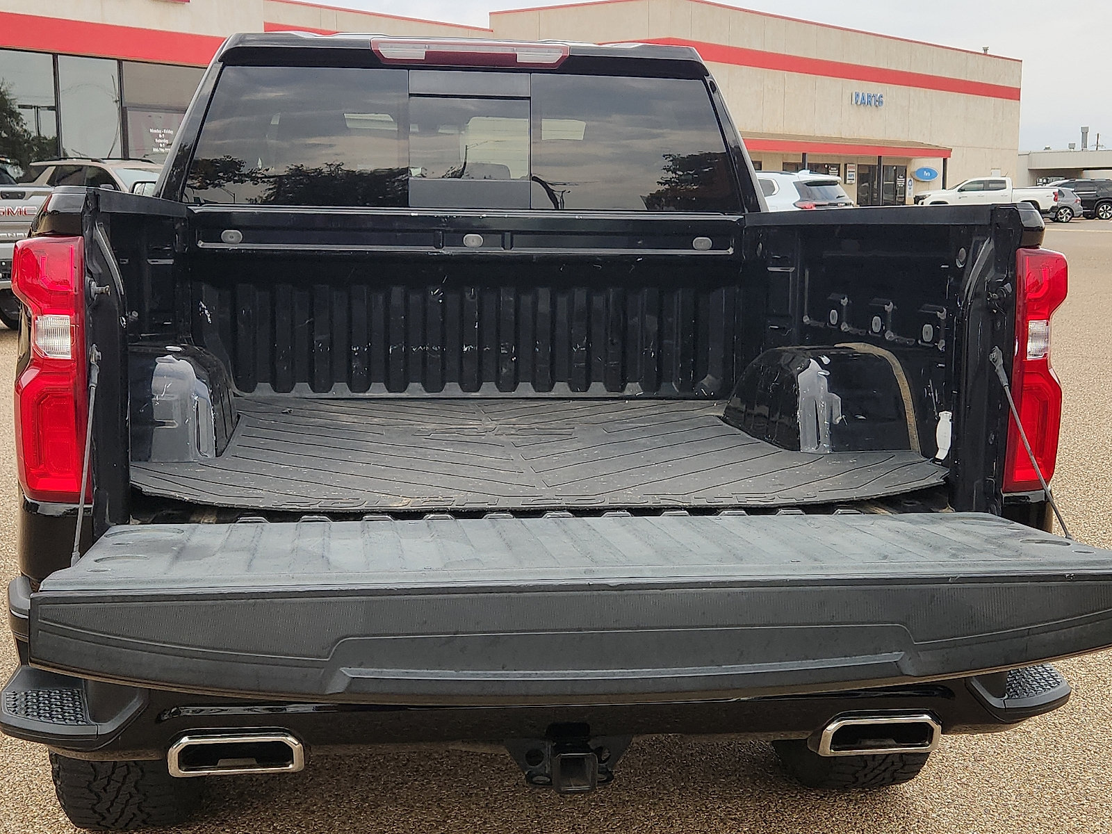 Used 2020 Chevrolet Silverado 1500 LT Trail Boss AWD/4WD image 12