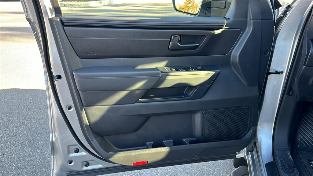 New 2026 Toyota Tundra SR image 13