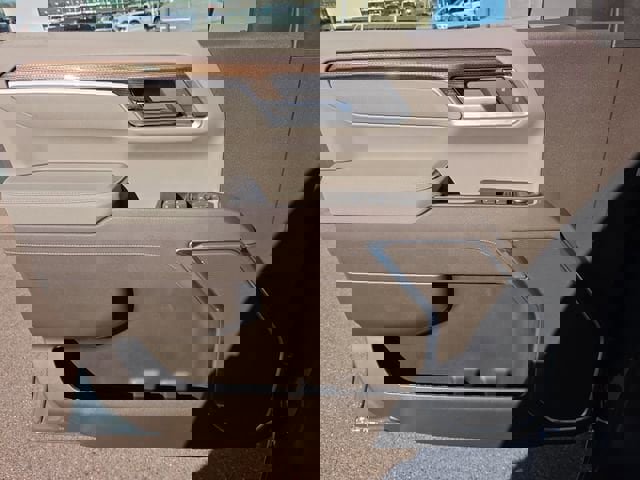 New 2026 Chevrolet Silverado 1500 LT w/ Safety Package image 17