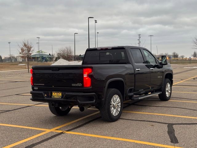 Used 2023 Chevrolet Silverado 3500 High Country w/ Z71 Off-Road Package image 3
