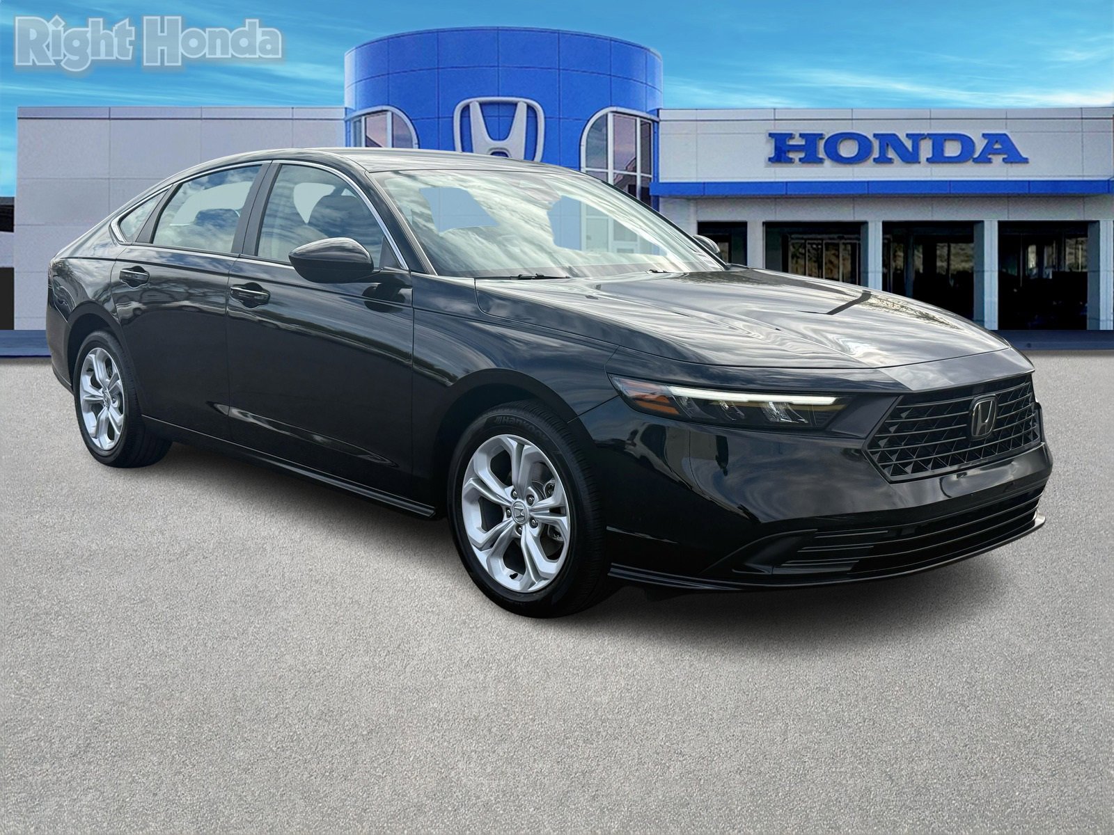 Used 2024 Honda Accord LX image 9