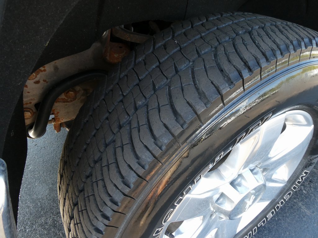 Used 2020 Chevrolet Silverado 2500 LTZ w/ LTZ Plus Package image 13