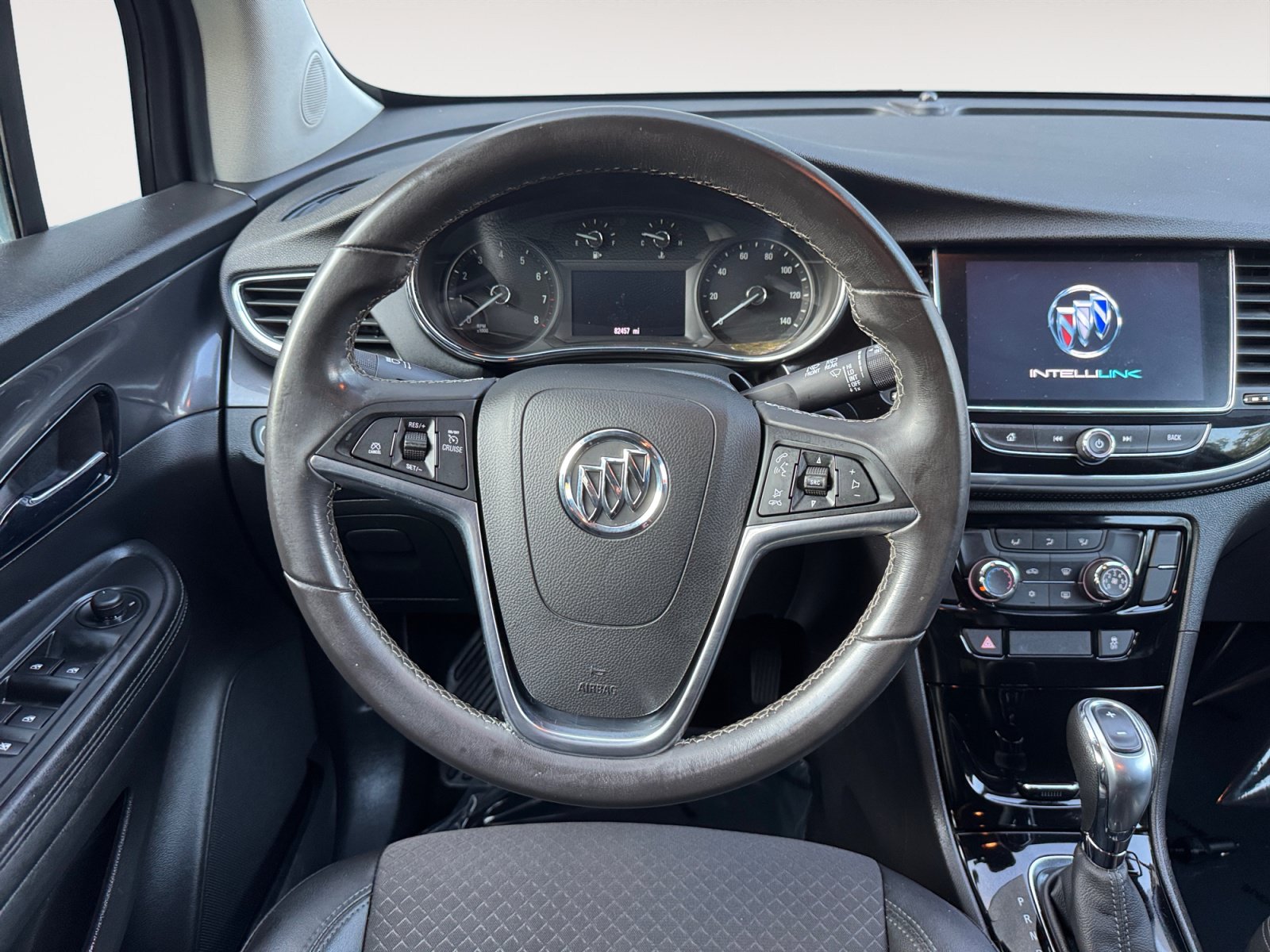 Used 2020 Buick Encore Preferred w/ Safety Package FWD image 10