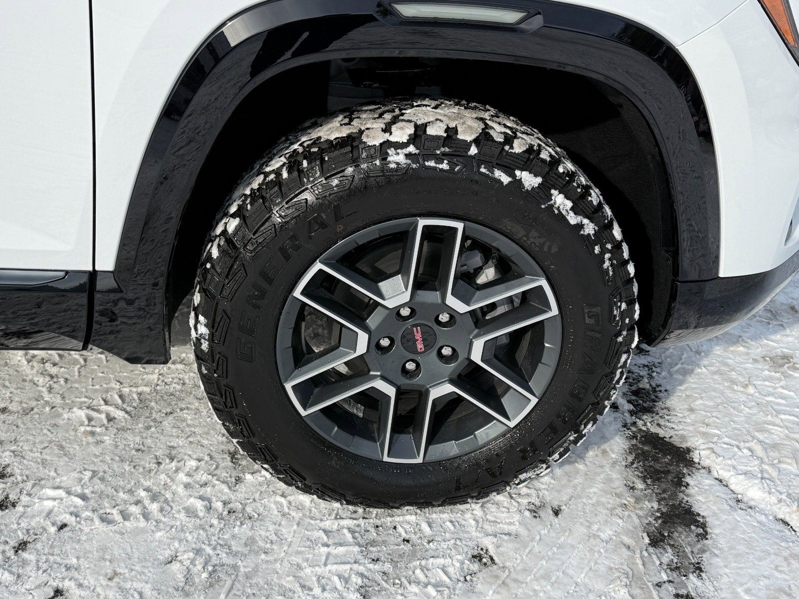 New 2026 GMC Terrain AT4 image 12