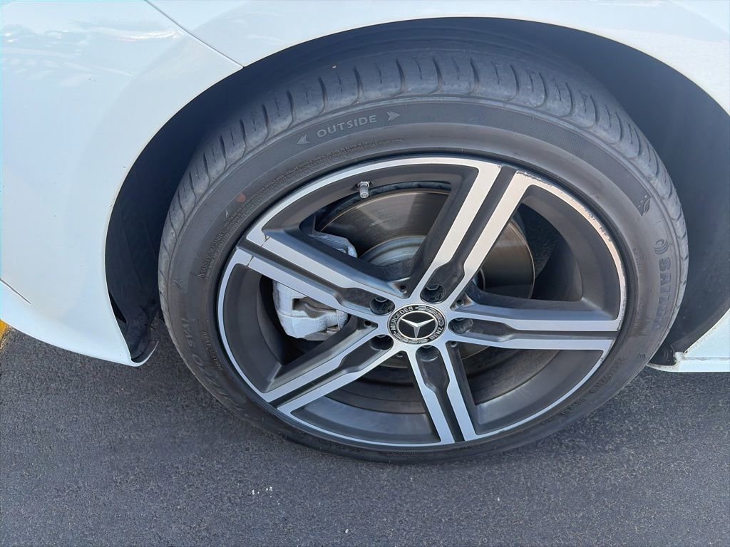 Used 2021 Mercedes-Benz CLA 250 image 6