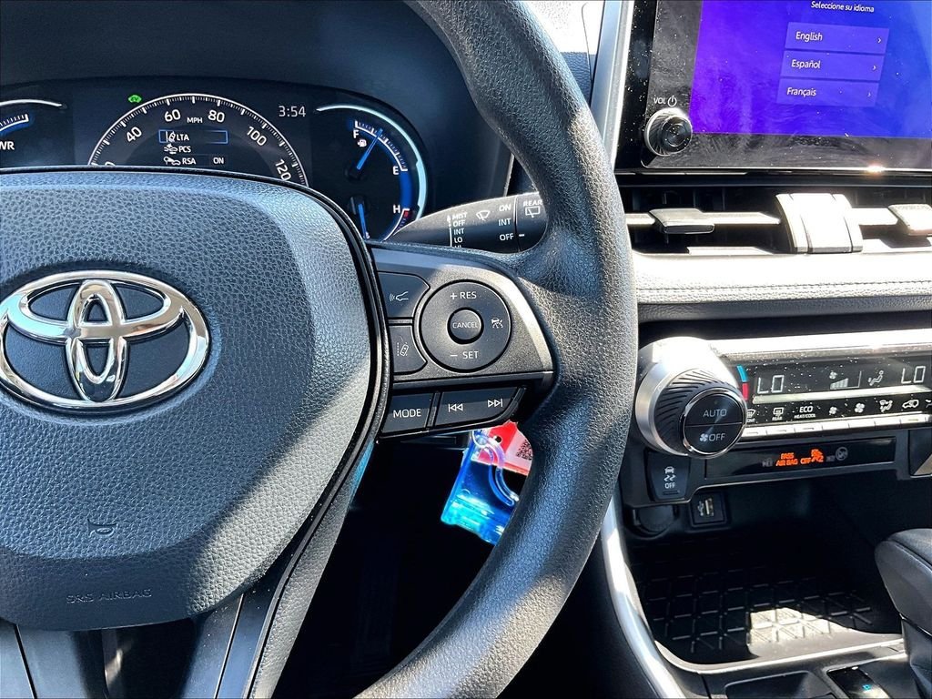 Certified 2024 Toyota RAV4 LE AWD/4WD image 23