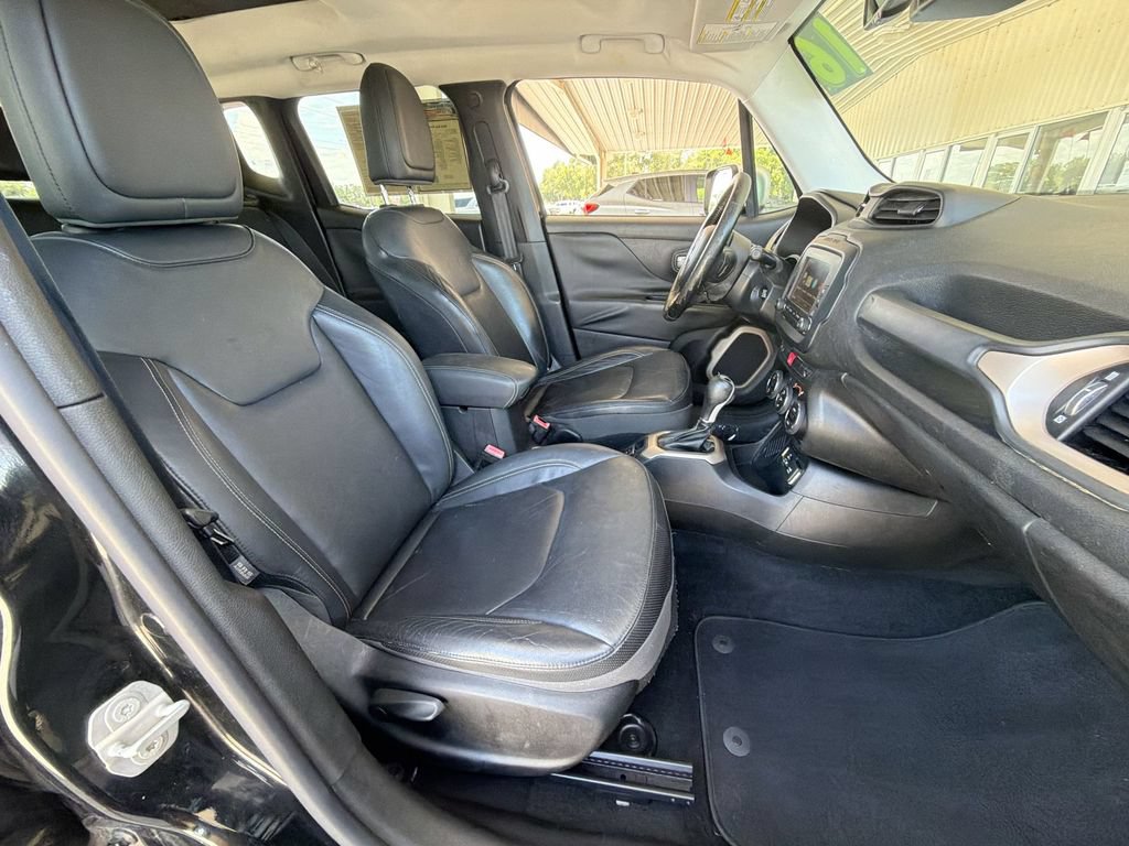 Used 2016 Jeep Renegade Limited FWD image 13
