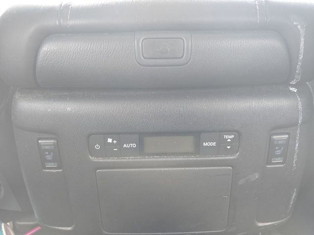 Used 2023 Nissan Armada Platinum w/ Captain's Chairs Package image 26