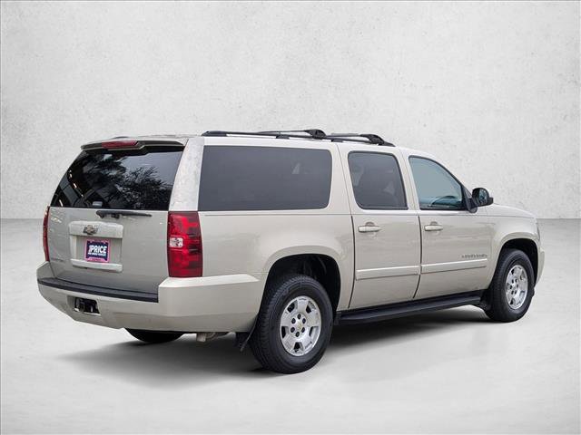 Used 2008 Chevrolet Suburban LT image 5