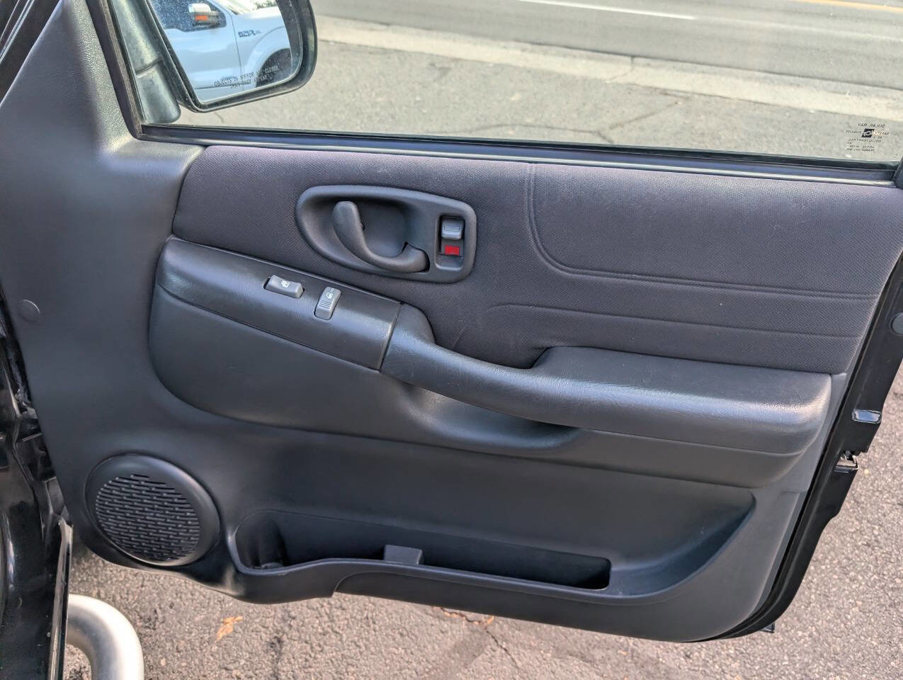 Used 2004 GMC Sonoma SLS w/ Appearance Package image 35