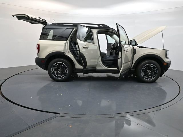 Used 2025 Ford Bronco Sport Outer Banks image 44