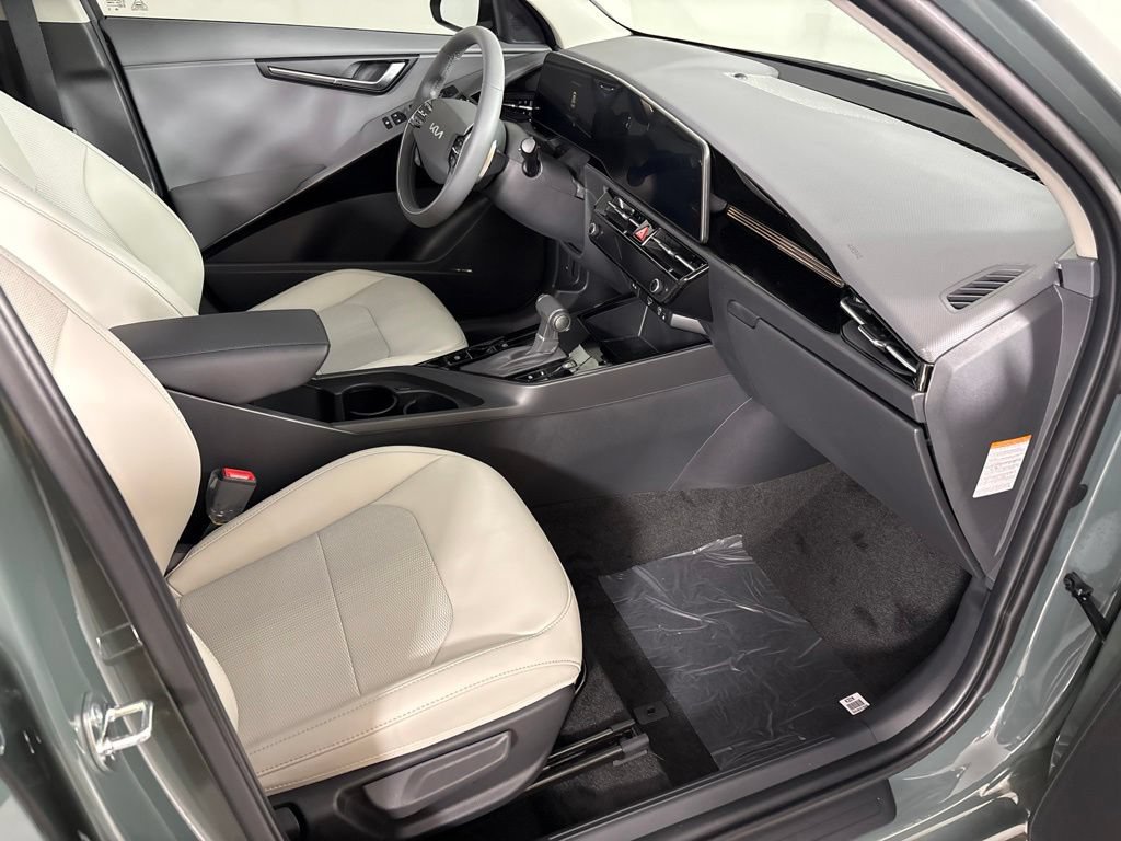 New 2026 Kia Niro EX w/ EX Premium Package FWD image 17