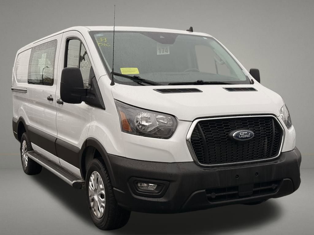 Used 2024 Ford Transit 250 Low Roof w/ Exterior Upgrade Package image 8