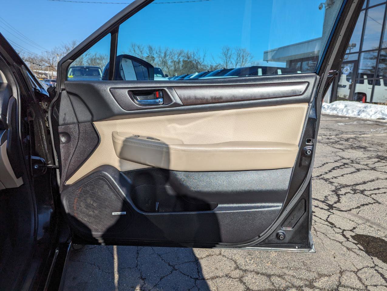 Used 2017 Subaru Legacy 2.5i Limited image 29