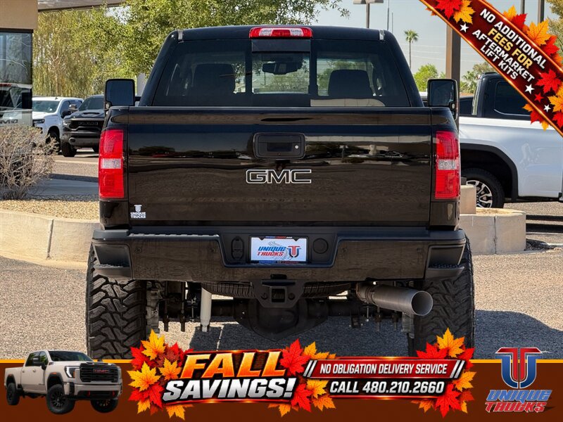 Used 2019 GMC Sierra 2500 Denali w/ Duramax Plus Package AWD/4WD image 6