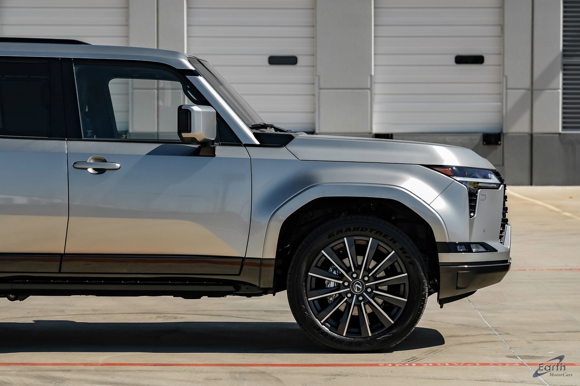 Used 2025 Lexus GX 550 550 Luxury+ HUD Traffic LIFTED w/ Accessory Package (2T) image 20