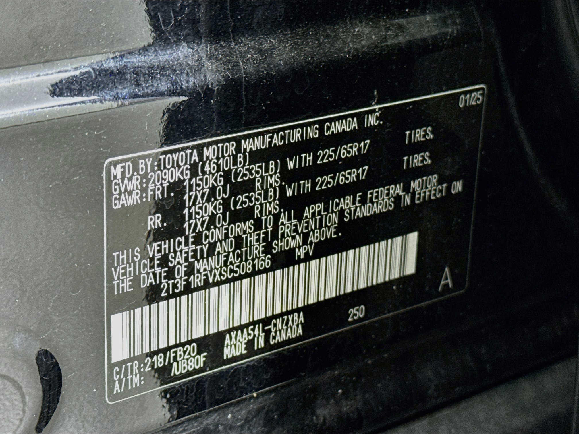 Certified 2025 Toyota RAV4 LE AWD/4WD image 31