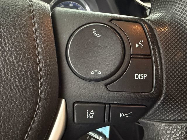 Used 2018 Toyota Corolla LE FWD image 11